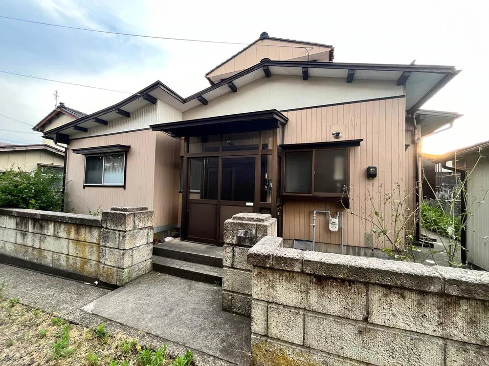 1-19-21 Kokufu, Joetsu City, Niigata Prefecture