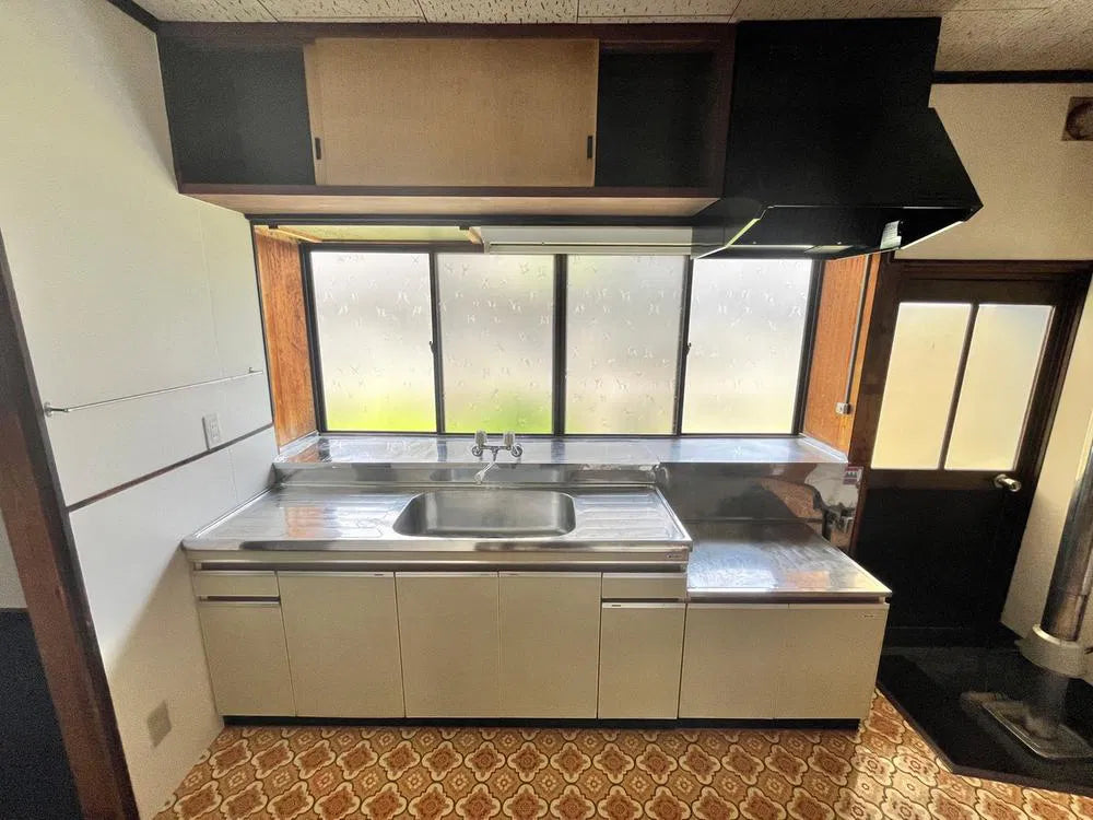 1-19-21 Kokufu, Joetsu City, Niigata Prefecture