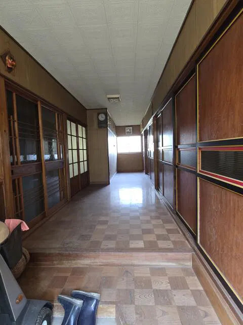 Oshu City, Iwate Prefecture Esashi Yanagawa Aza Odoro 5.1 mi to Iwane Bridge Station