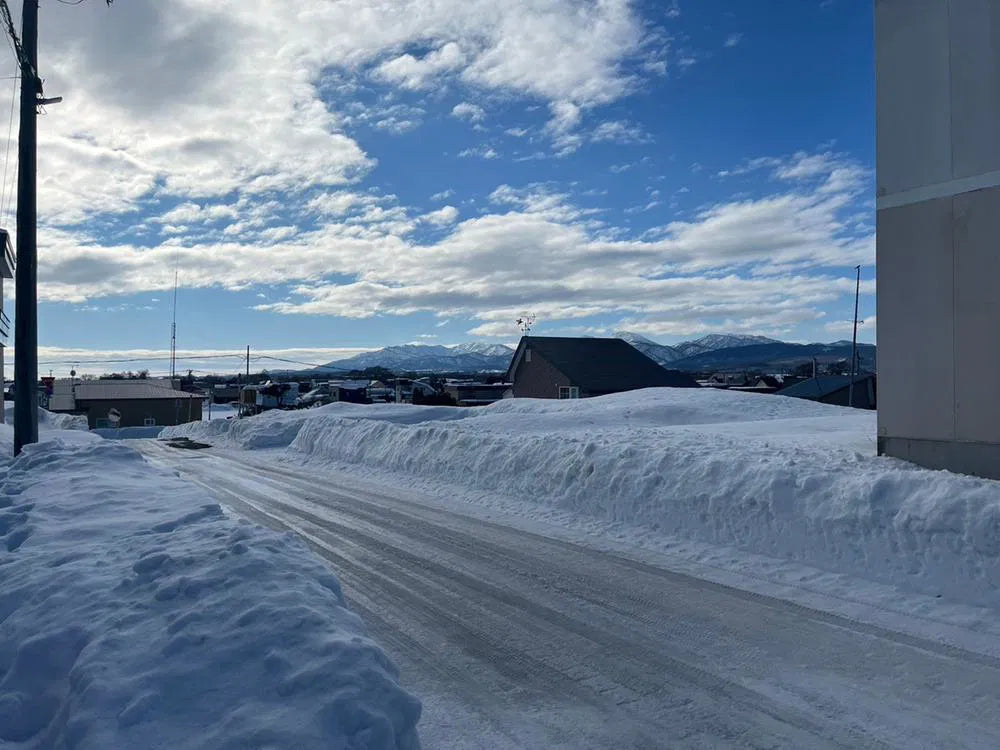 1 Izumi -cho, Takigawa City, Hokkaido 1.2 mi to Takikawa Station