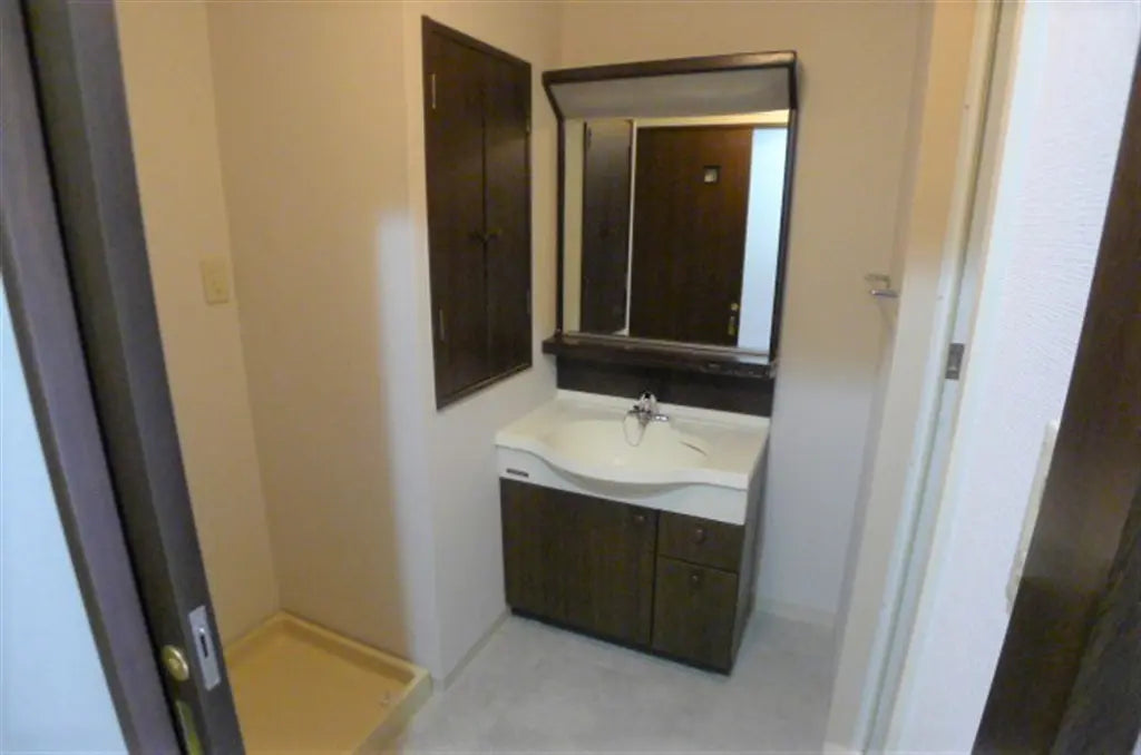 1Bed Apartment in Yamanakako-mura,Minamitsuru-gun, Yamanashi Hirano Yanagihara, Yamanakako-mura, Minamitsuru-gun, Yamanashi