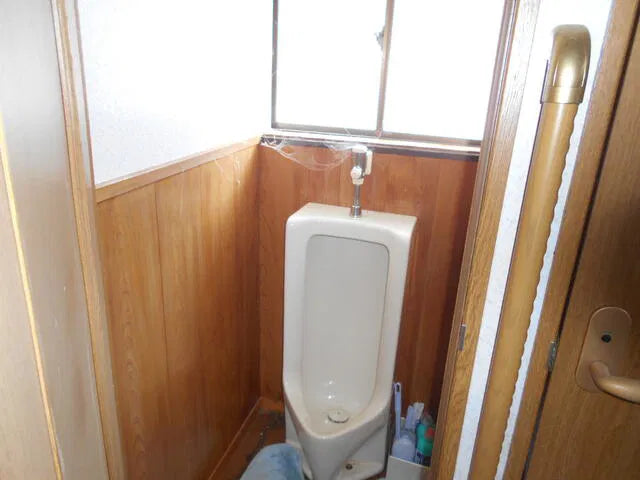 Yashiki Nishino, Tsuruoka City, Yamagata Prefecture 1.3 mi to Fujishima Station