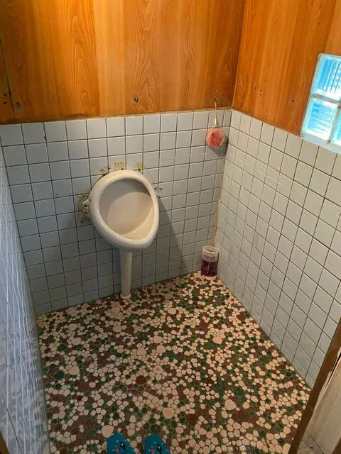 Tateura, Ikitsuki-cho, Hirado City, Nagasaki Prefecture 8.7 mi to Tabira Hirado Exit Station