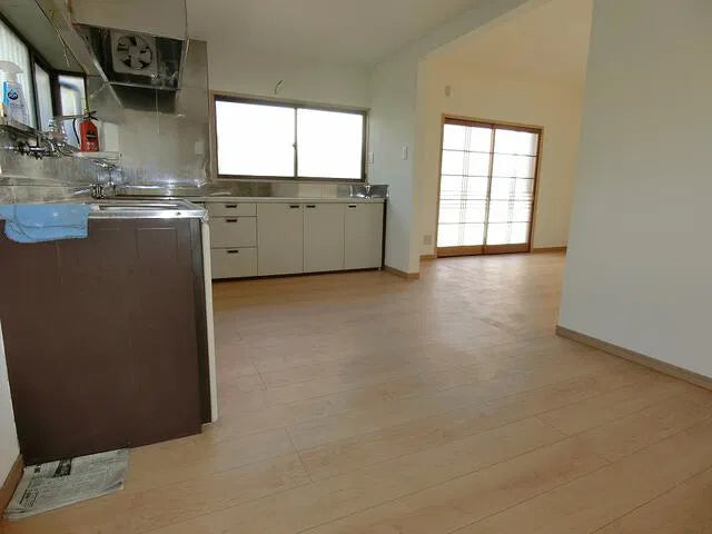 Tatsushima, Kyonan Town, Awa District, Chiba Prefecture 807 ft to Awa Katsuyama Station