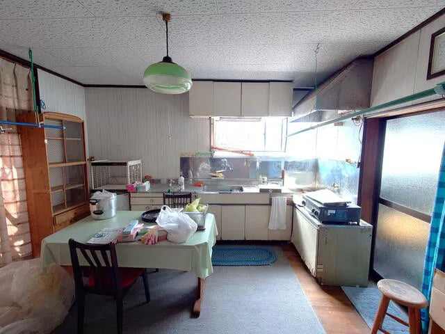 Tanakacho, Namekawa City, Toyama Prefecture 522 ft to Nakaname River Station