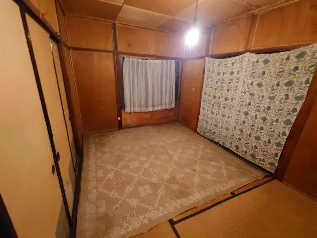 Kamishibetsu -cho, Hokkaido Shibetsu City 7.2 mi to Shibetsu Station