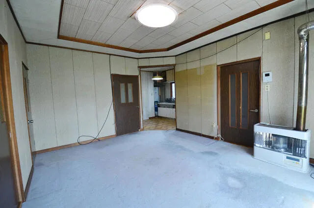 Motomachi, Kenbuchi-cho, Kamikawa-gun, Hokkaido 0.3 mi to Kenbuchi Station