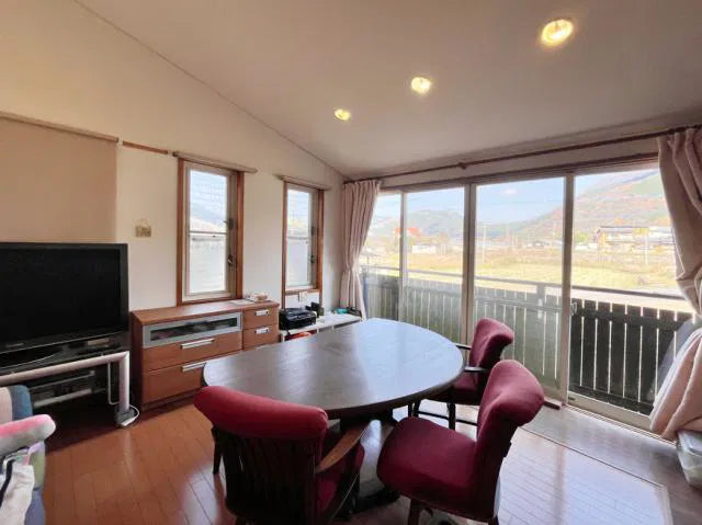 Kawakami, Yufuin -cho, Yufu -shi, Oita