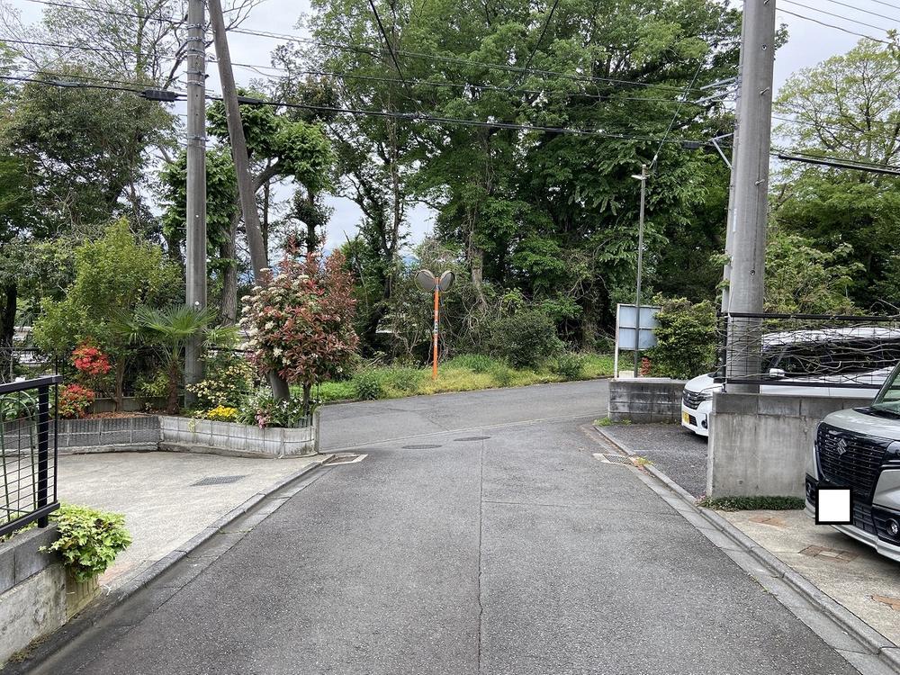 Kanagawa Prefecture Sagamihara City Chuo Ward Tana 5381-7 1.2 mi to Banda Station