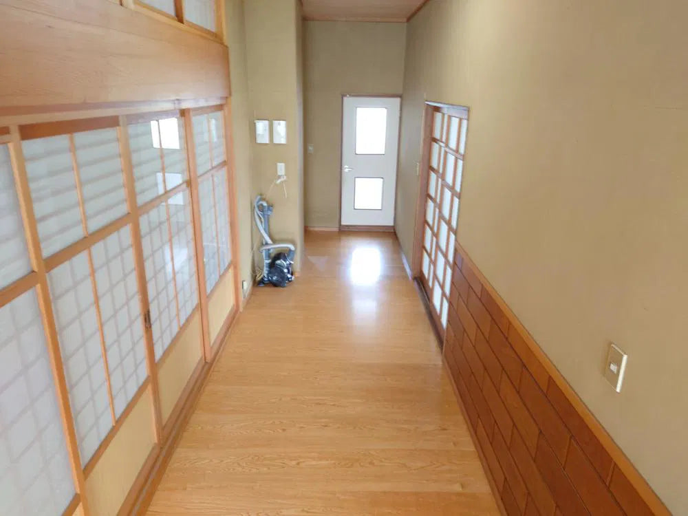 Shoencho, Hanamaki City, Iwate Prefecture 1.2 mi to Hanamaki Station