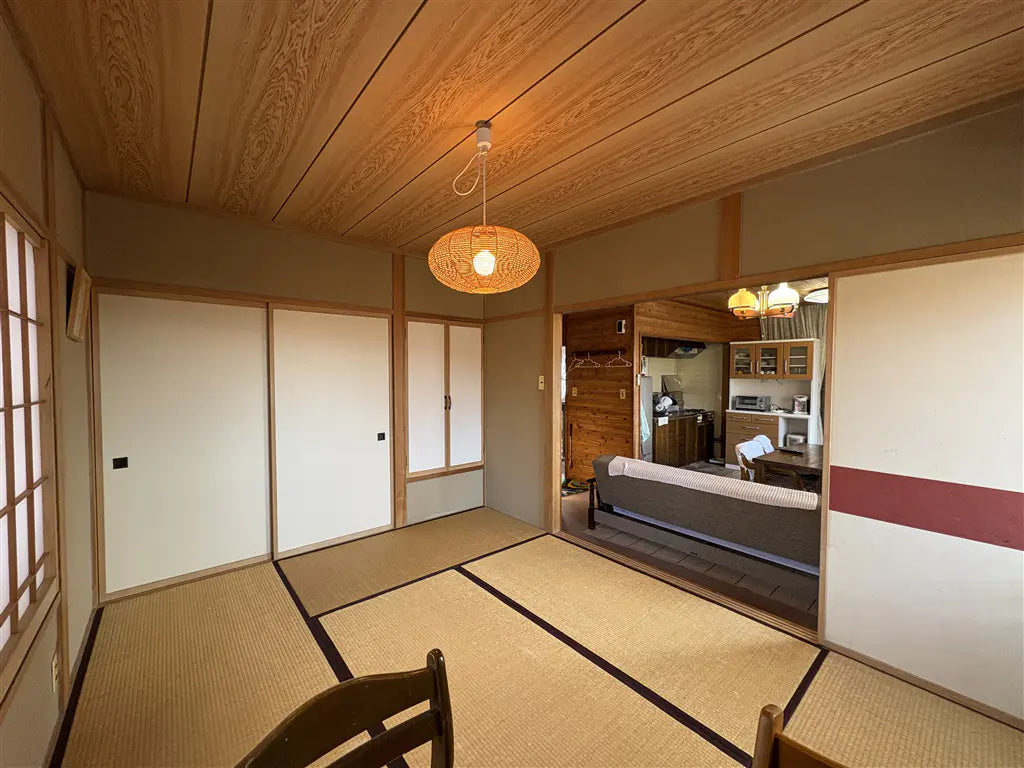 3Beds House in Chino-shi, Nagano Kitayama character Kayama, Chino-shi, Nagano