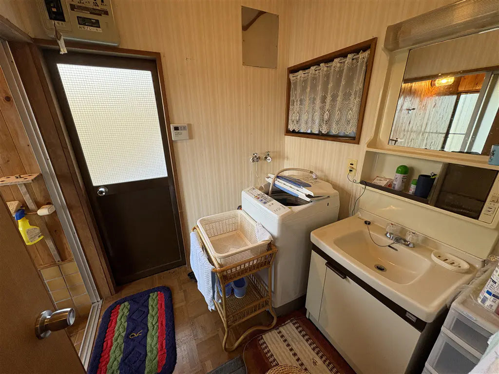 3Beds House in Chino-shi, Nagano Kitayama character Kayama, Chino-shi, Nagano