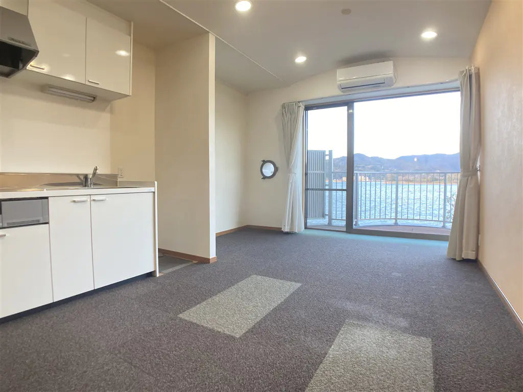 1Bed Apartment in , Shizuoka Hamamatsu City, Hamana Ward, Mikkabi Town, Tsuzuki Ouma, Shizuoka