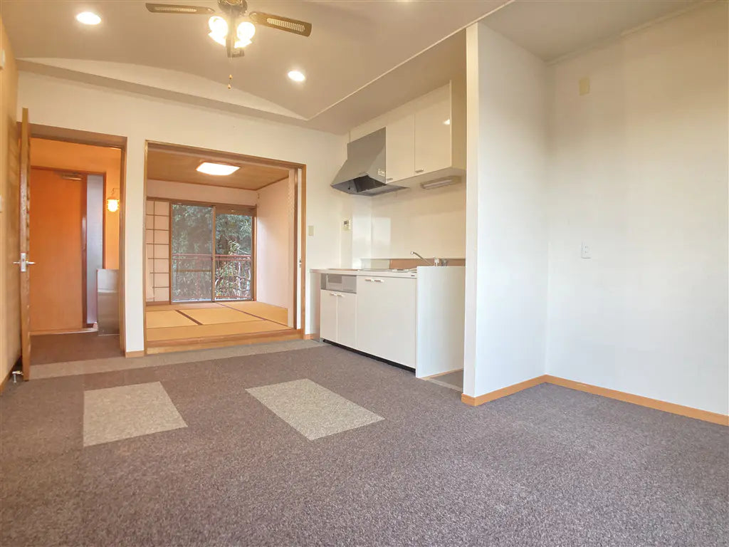 1Bed Apartment in , Shizuoka Hamamatsu City, Hamana Ward, Mikkabi Town, Tsuzuki Ouma, Shizuoka