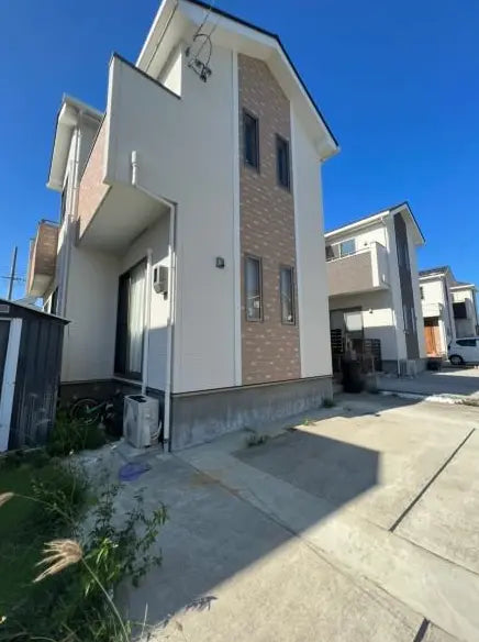 Uruma City, Yakeina Yonagusuku, 4LDK Investment property for sale Yonashiroya Keina, Uruma-shi, Okinawa