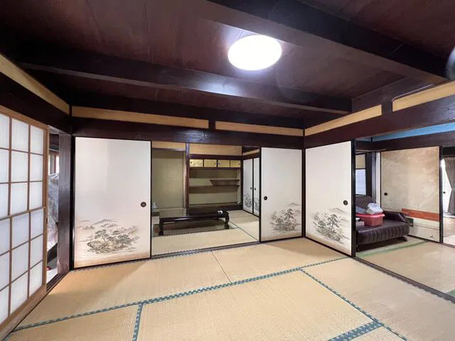 Oze, Iwakuni City, Yamaguchi Prefecture 1.9 mi to Ohtake: Station