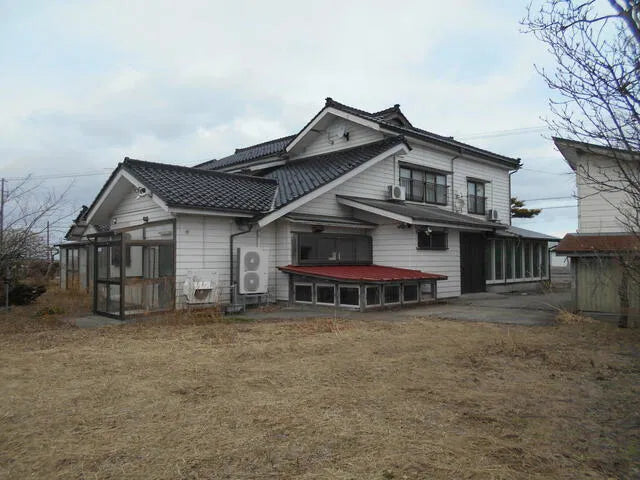 Maedano Meiji, Shonai-cho, Higashidagawa-gun, Yamagata Prefecture