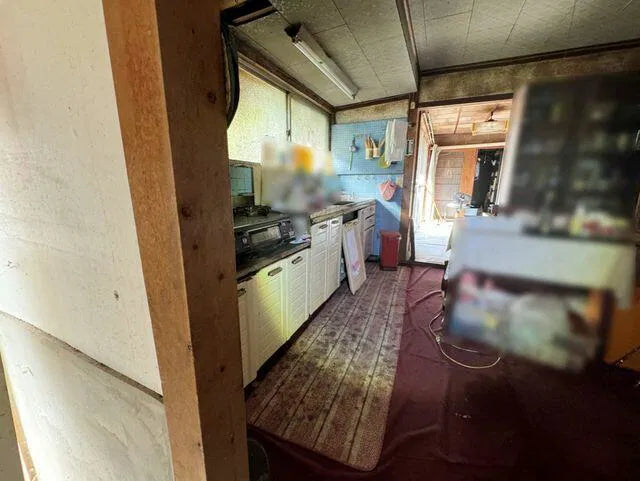 Kakitsubo, Santocho, Asago City, Hyogo Prefecture 1.5 mi to Yanase Station