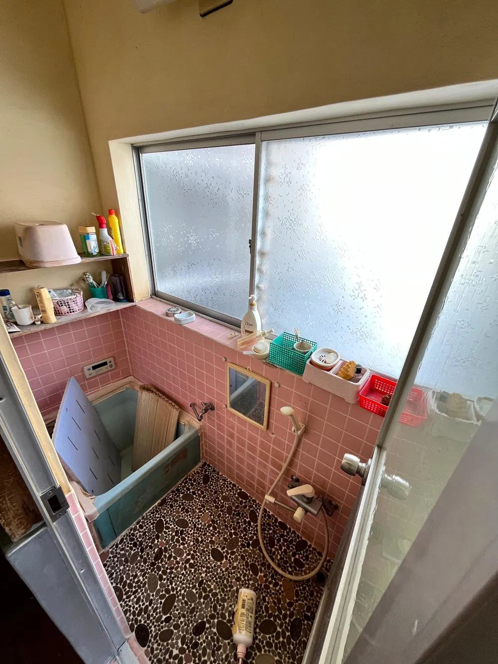 Inada 3, Joetsu City, Niigata Prefecture 1.5 mi to Takada Station