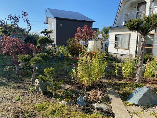 2-chome, Nouchimachi, Fukagawa City, Hokkaido 0.4 mi to Delivery Station