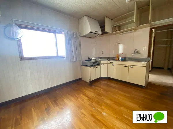 4-chome Nishibunkyocho, Akabira City, Hokkaido 0.8 mi to Akabira Station