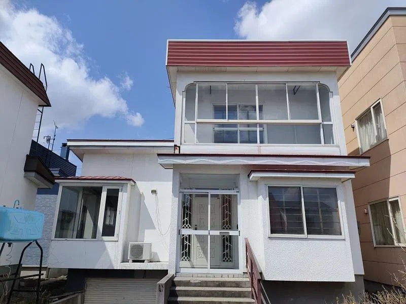 Suekoto Nijo 1, Asahikawa City, Hokkaido 1.3 mi to Shin-Asahikawa Station