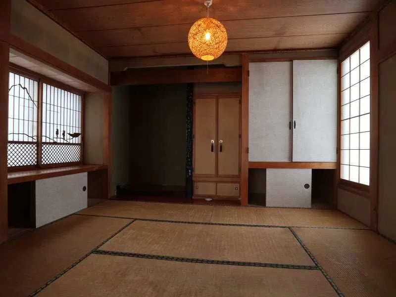 Suekoto Nijo 1, Asahikawa City, Hokkaido 1.3 mi to Shin-Asahikawa Station