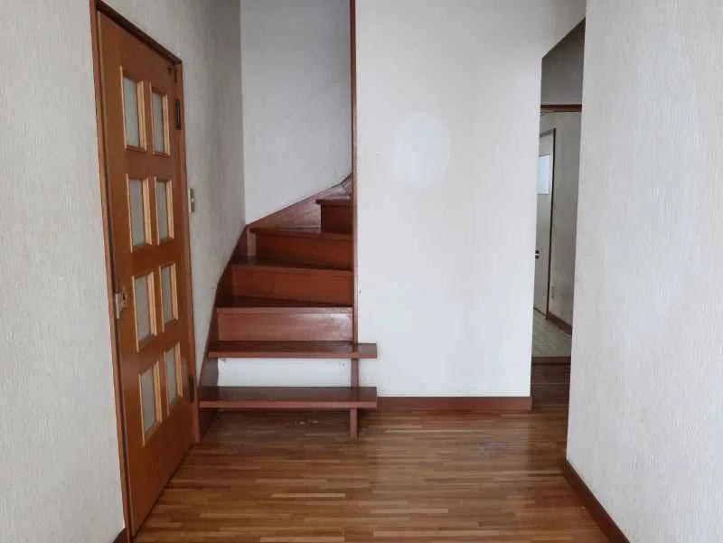 Suekoto Nijo 1, Asahikawa City, Hokkaido 1.3 mi to Shin-Asahikawa Station