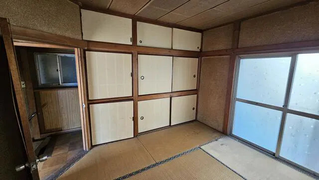 Harue-cho 3-chome, Edogawa-ku, Tokyo 0.4 mi to Ichinoe Station