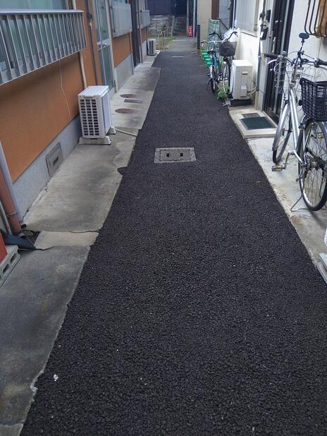 Shogoin Higashimachi, Sakyo Ward, Kyoto City, Kyoto Prefecture 0.6 mi to Jingu Marutamachi Station