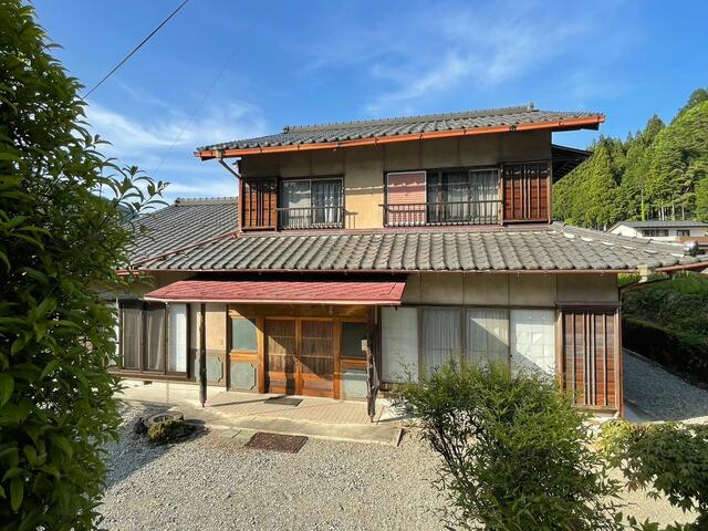 Gifu Prefecture, Gero City, Kosaka Town, Sakashita 0.5 mi to Hida Osaka Station