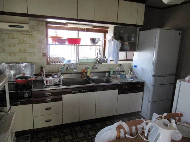 Hanaokacho 3-chome, Takayama City, Gifu Prefecture 0.8 mi to Takayama Station