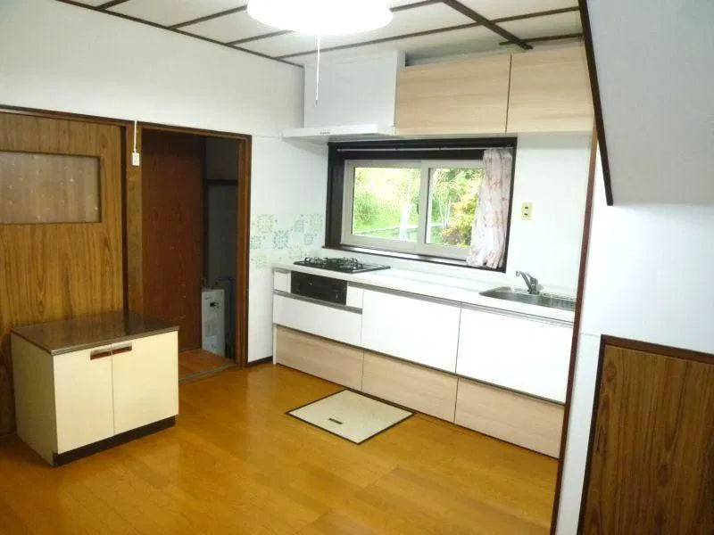 Ishizakicho, Hakodate City, Hokkaido 5.7 mi to Hot Spring River Station