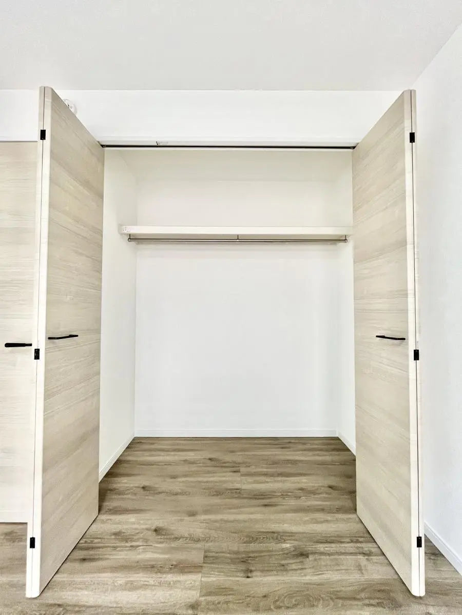 2LDK Fully Renovated Condo, Chiba