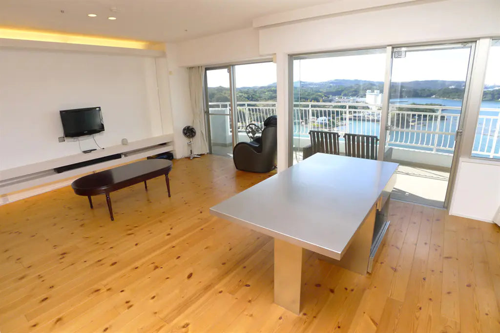 STUDIO Apartment in Tanabe-shi, Wakayama