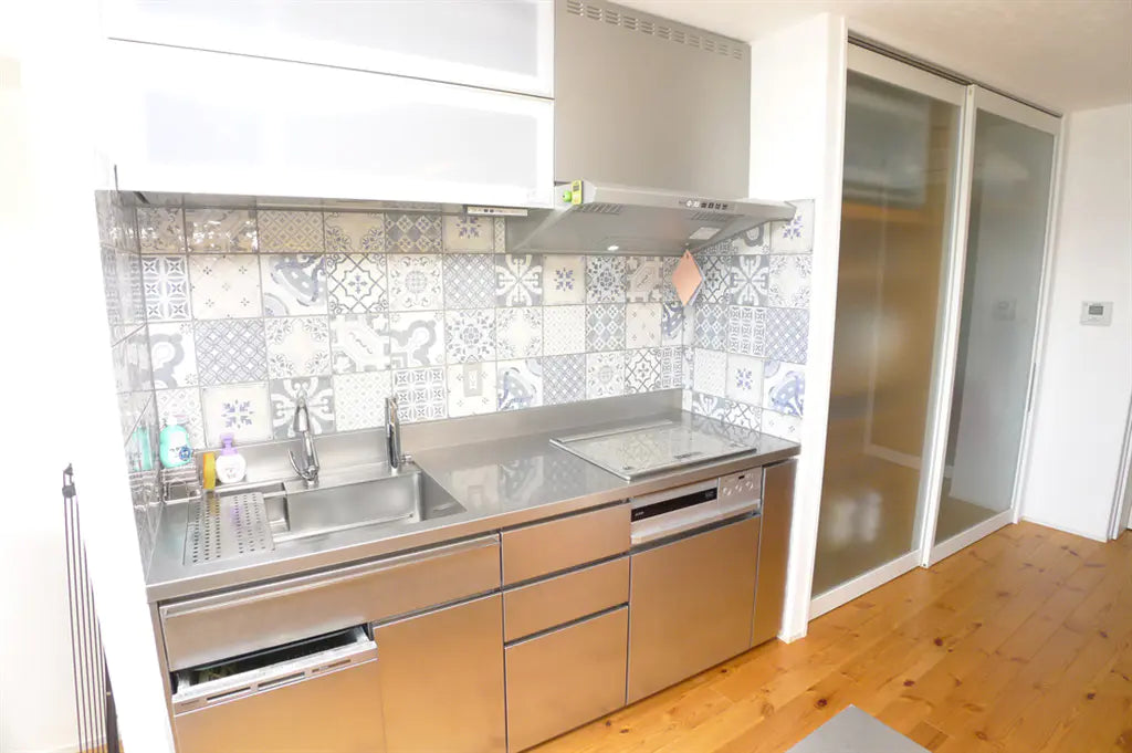 STUDIO Apartment in Tanabe-shi, Wakayama