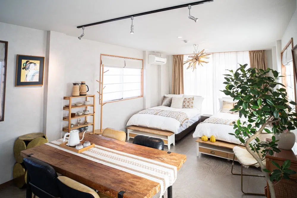 3-7-4 Higashinakamoto, Higashinari-ku, Osaka-shi, Osaka Prefecture