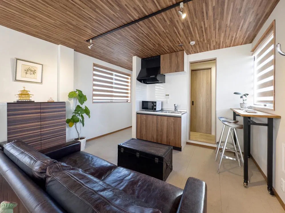 3-7-4 Higashinakamoto, Higashinari-ku, Osaka-shi, Osaka Prefecture