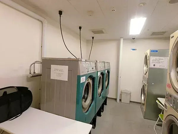 FIRST REAL TOWER SHINJUKU