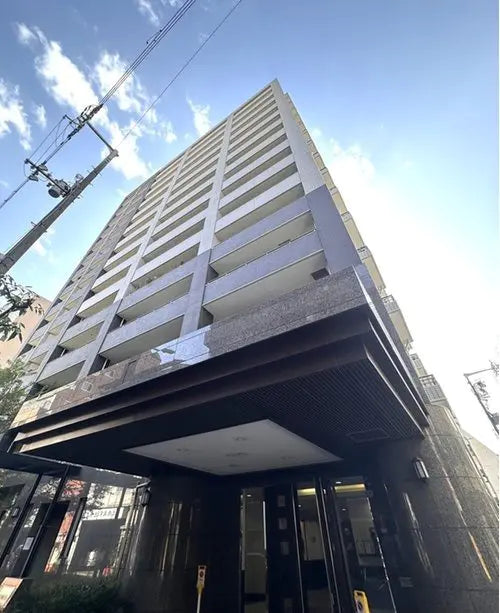 ROYAL MEADOW HIGASHI SHINSAIBASHI