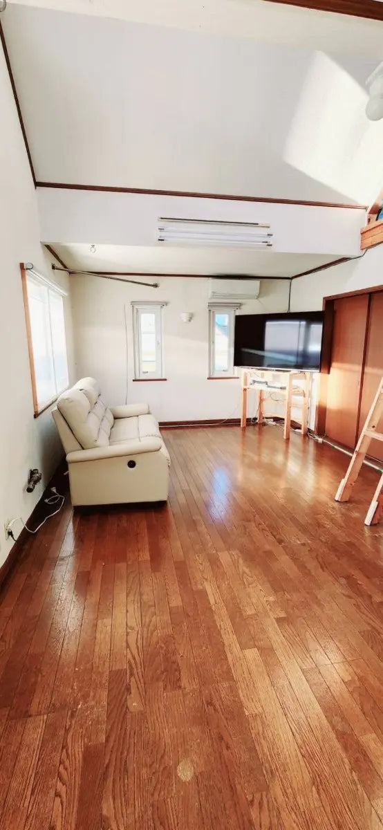 Family Vacation House Near Zenibako Station