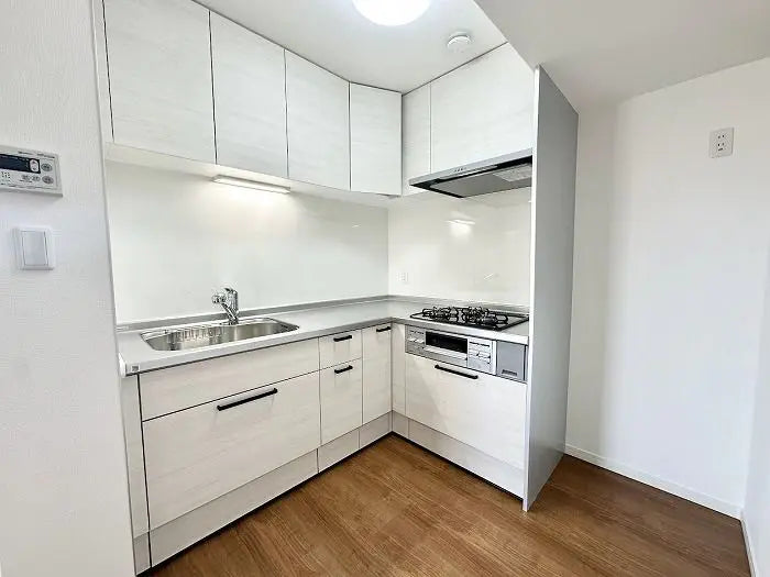 Apartemen 3 Kamar Tidur di Higashi-ku – Lokasi Dekat Stasiun, Siap Huni