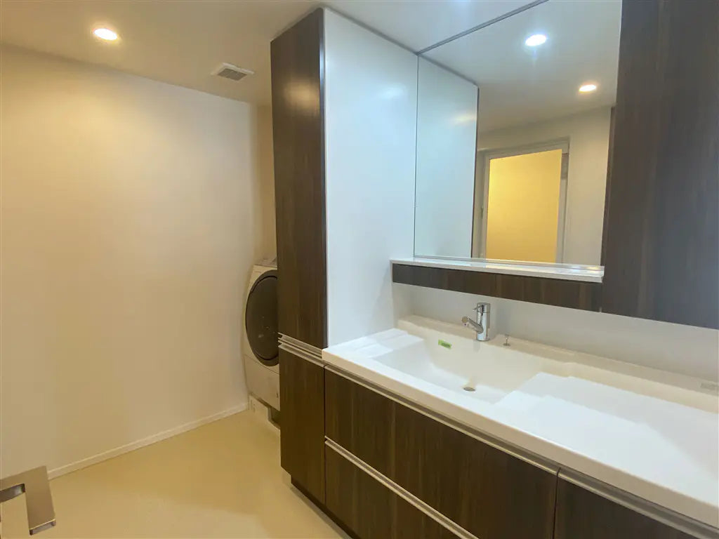 3Beds Apartment in Ginowan-shi, Okinawa