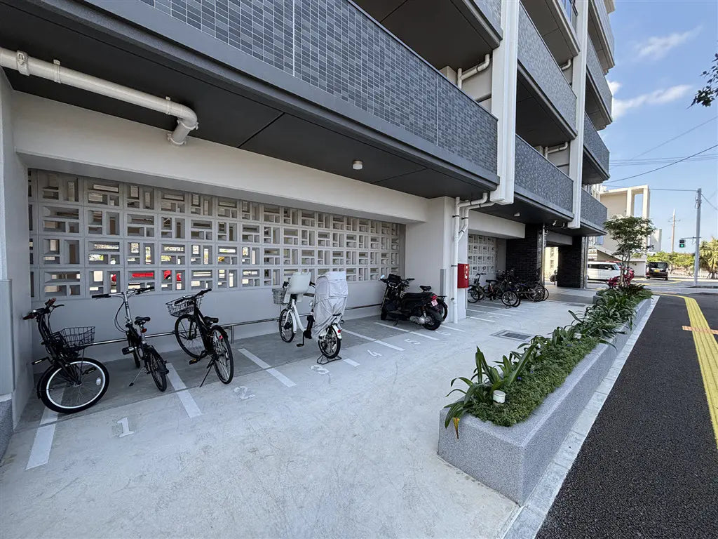 STUDIO Apartment in Yonabaru-cho,Shimajiri-gun, Okinawa