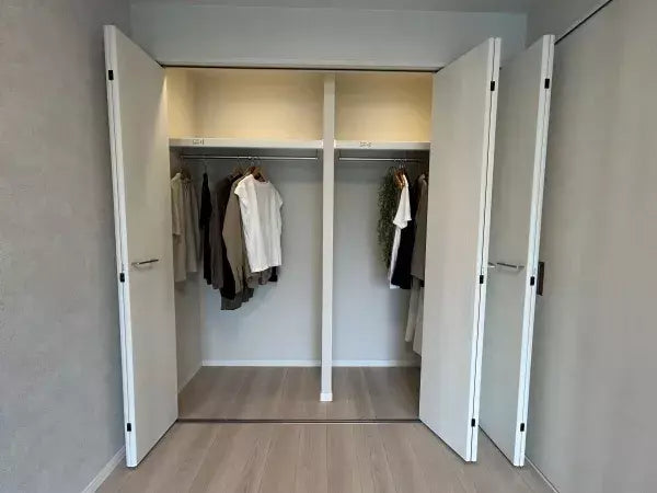 Sky Tree can be seen from the balcony! 1LDK Condo located in Sumida-ku, Tokyo