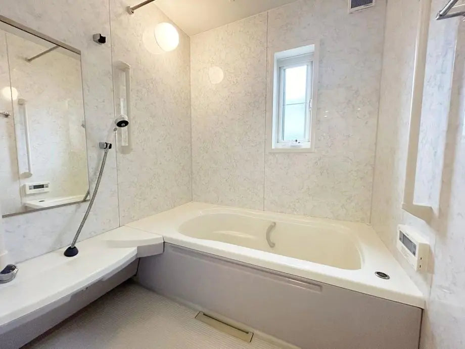 4LDK Bright Home Where Family Dreams Flouris, Tokyo