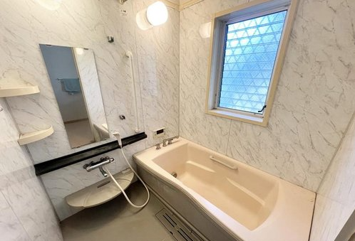 4LDK HOUSE OSAKA-SHI JOTO-KU