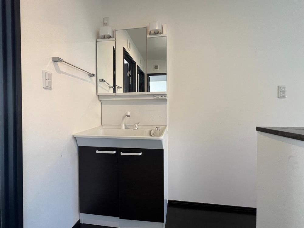 Rumah Dijual di Joetsu-shi, Niigata (Dekat Stasiun Harunoyama)