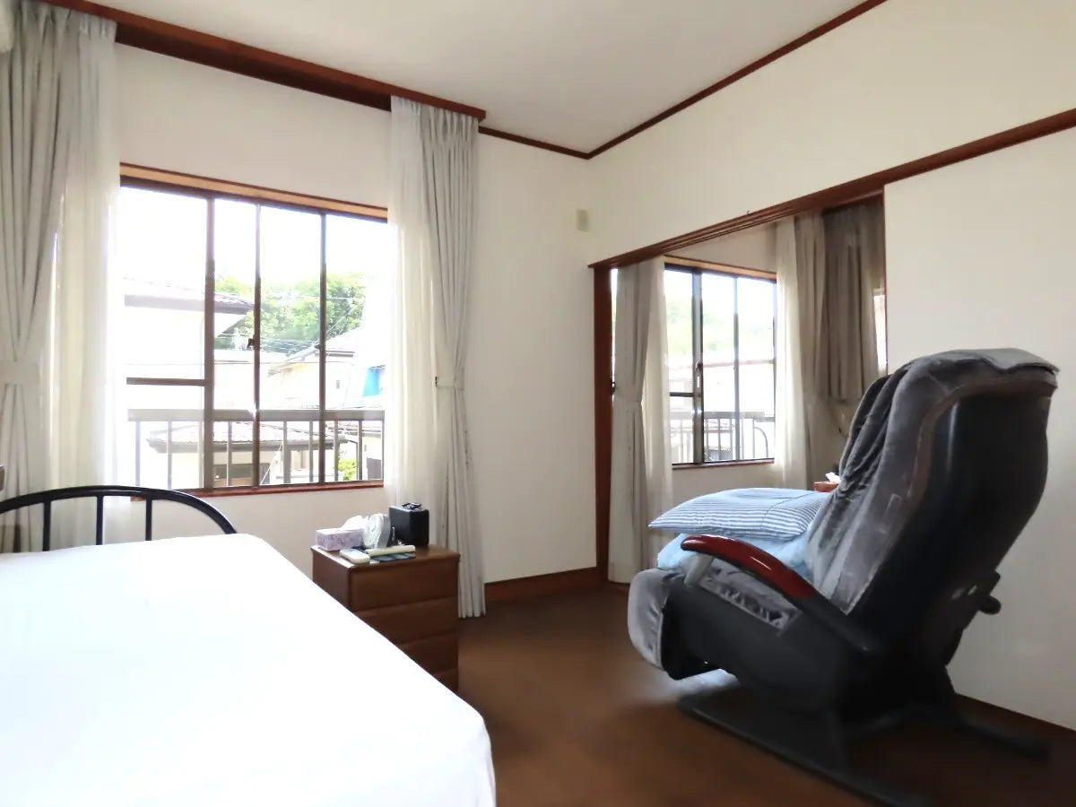 Charming Traditional Japanese Home on a Sunny Southeast Corner Lot