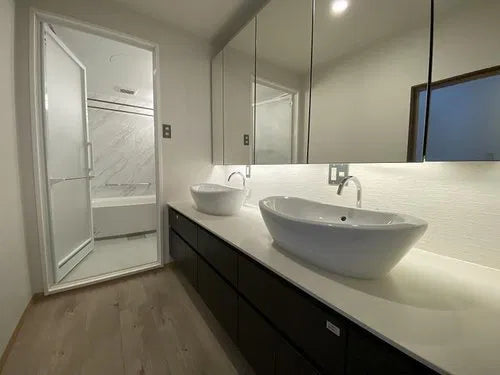 Miryo Oiwa, Yamashina Ward, Kyoto City, Kyoto Prefecture